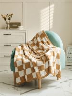 Decke Beige Karo 4