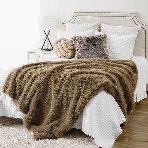 Felldecke Taupe 5