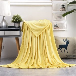 Kuscheldecke Gelb 3