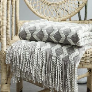 Strickdecke Grau