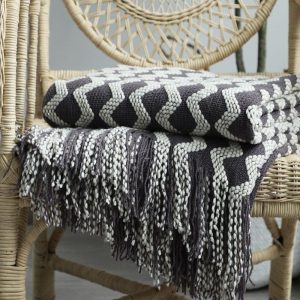Strickdecke Grob